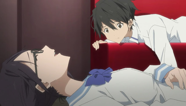 Kazune se rie de Koyomi