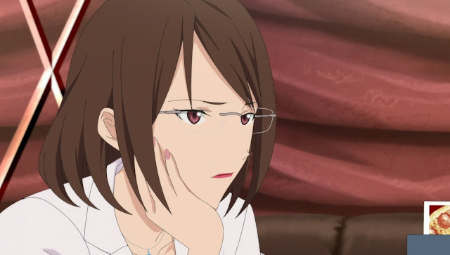 Kazune frunciendo el ceño